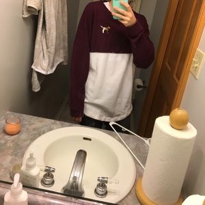 VS PINK varsity crew pullover