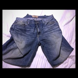 Men's buckle jeans