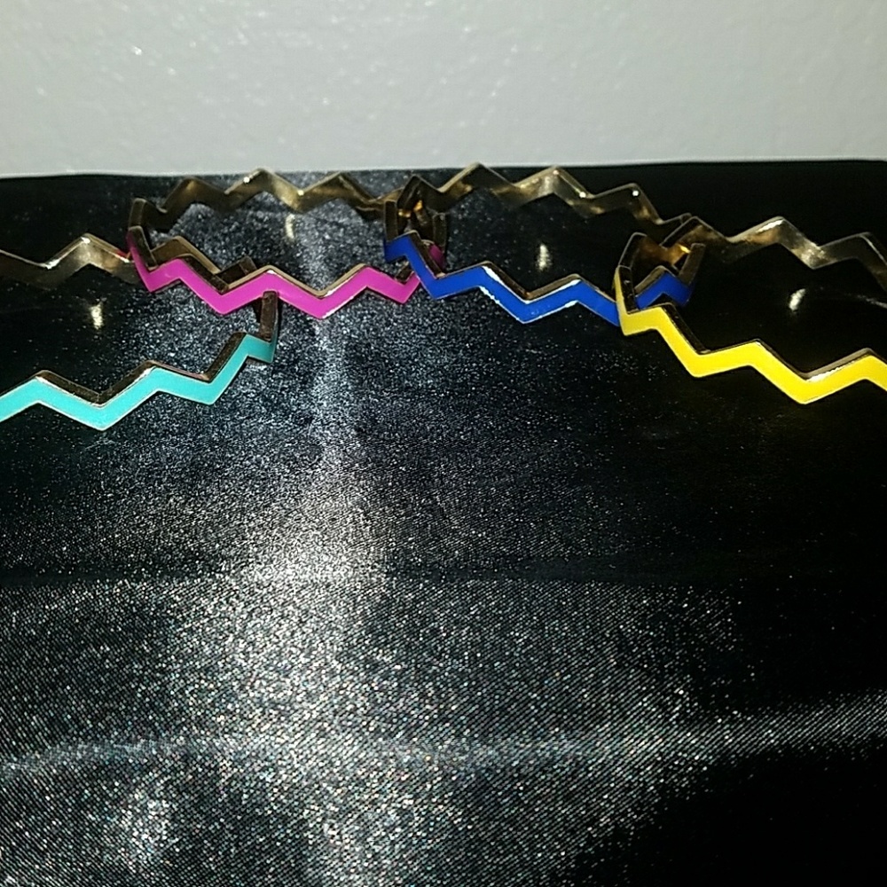 Stackable Bangles SET OF 4
