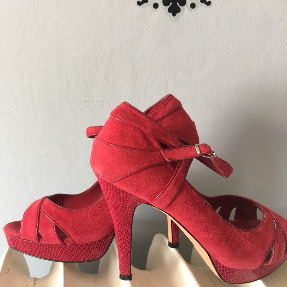 Red suede leather platform shoes