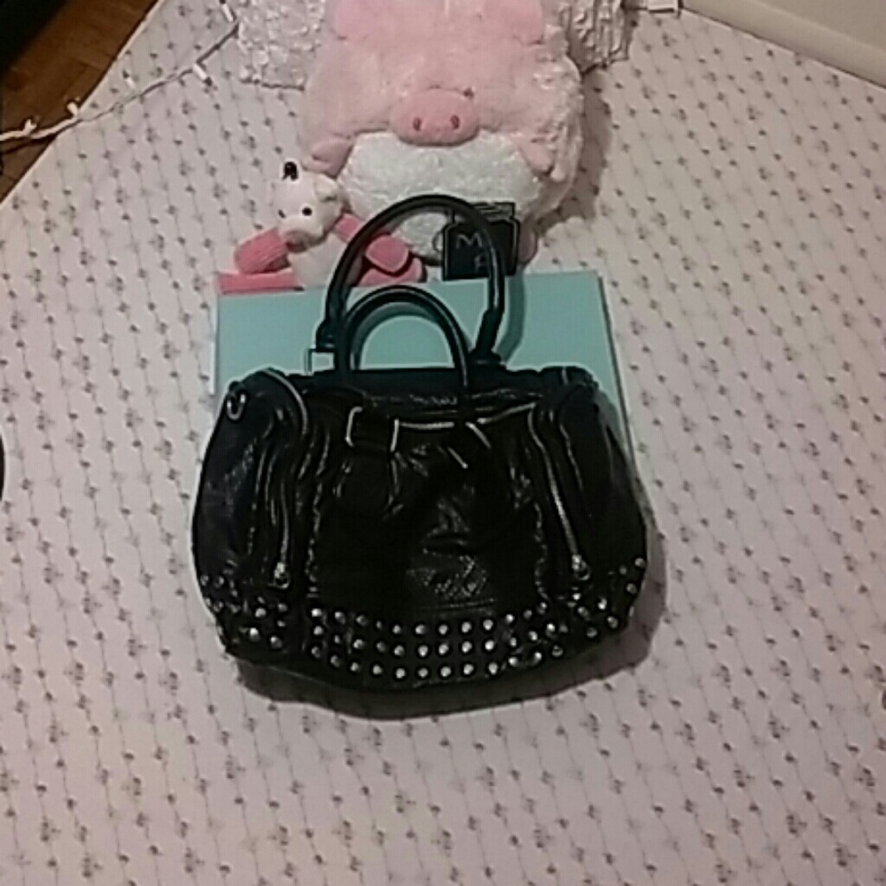 Le Donne leather purse!