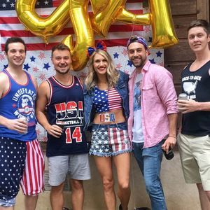 Meet your Posher, Zachary