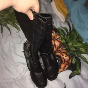 Black Boots