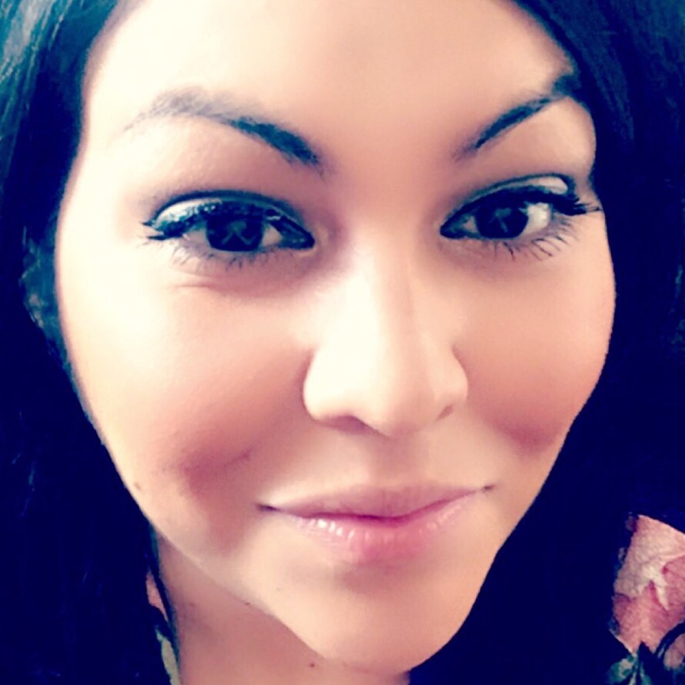 Meet your Posher, Christina