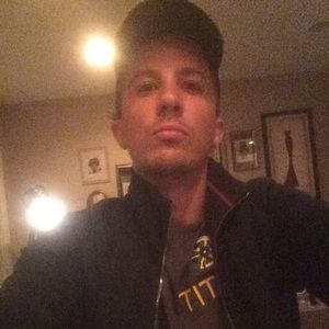 Meet your Posher, Justin