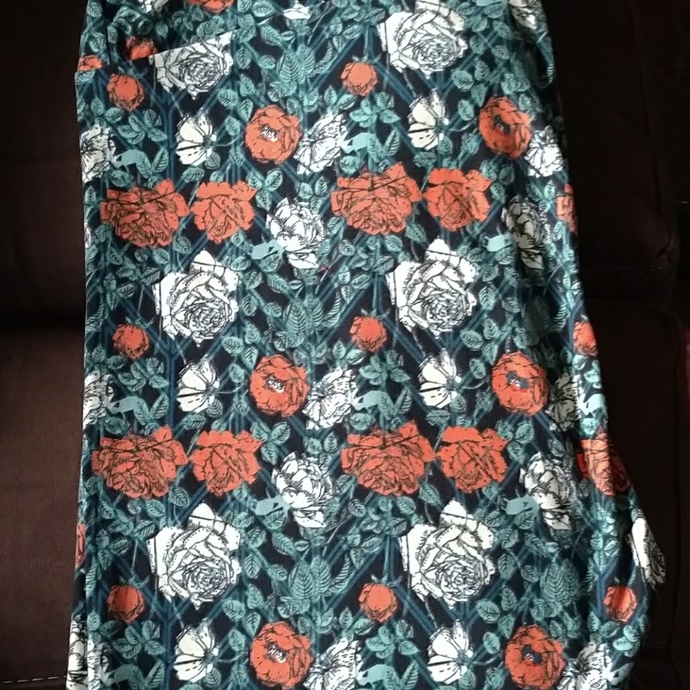 TC New Lularoe
