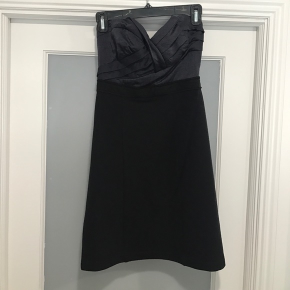 BCBGMAXAZRIA Size 4 black and navy dress - Picture 1 of 3