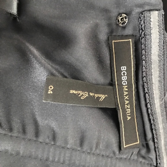 BCBGMAXAZRIA Size 4 black and navy dress - Picture 3 of 3