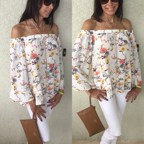 🔴Final Price🔴 Off the Shoulder Top M Only - Picture 3 of 3