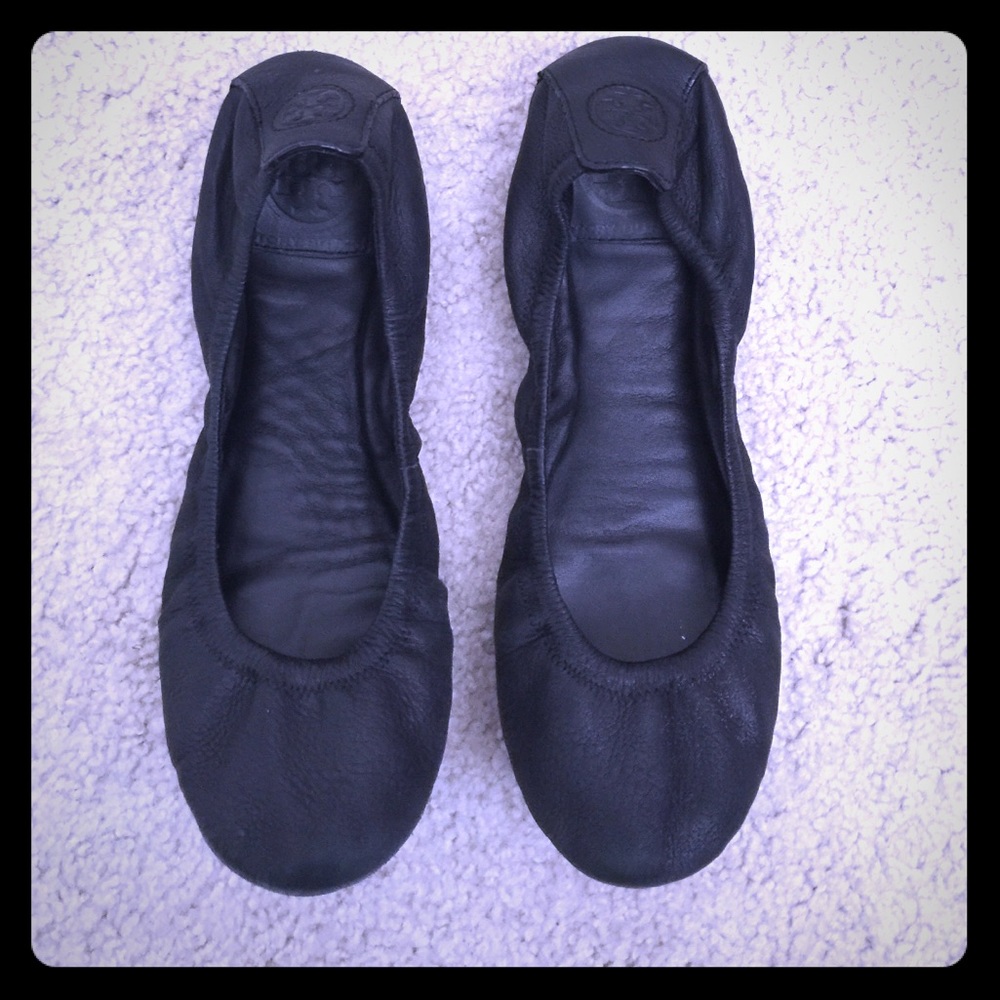 ✨Make an Offer✨ Tory Burch Black Ballet Flats