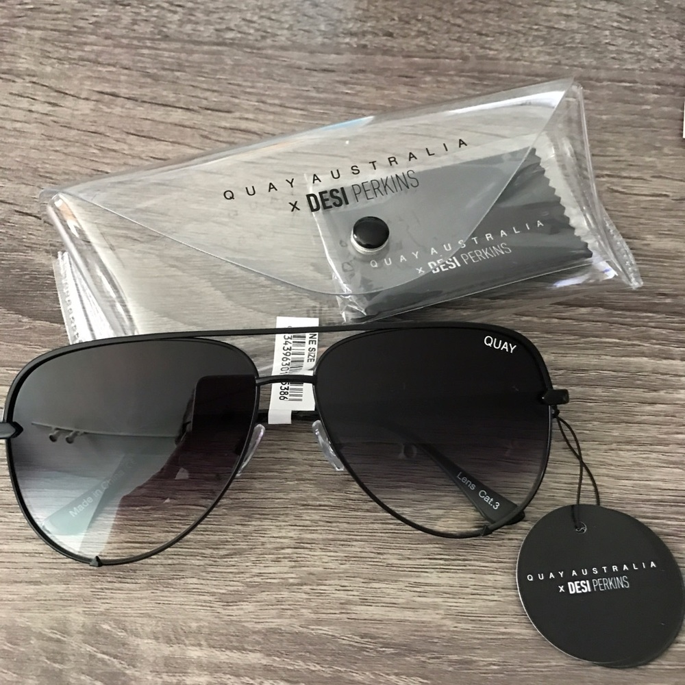Quay Australia x Desi Perkins High Key -Black Fade