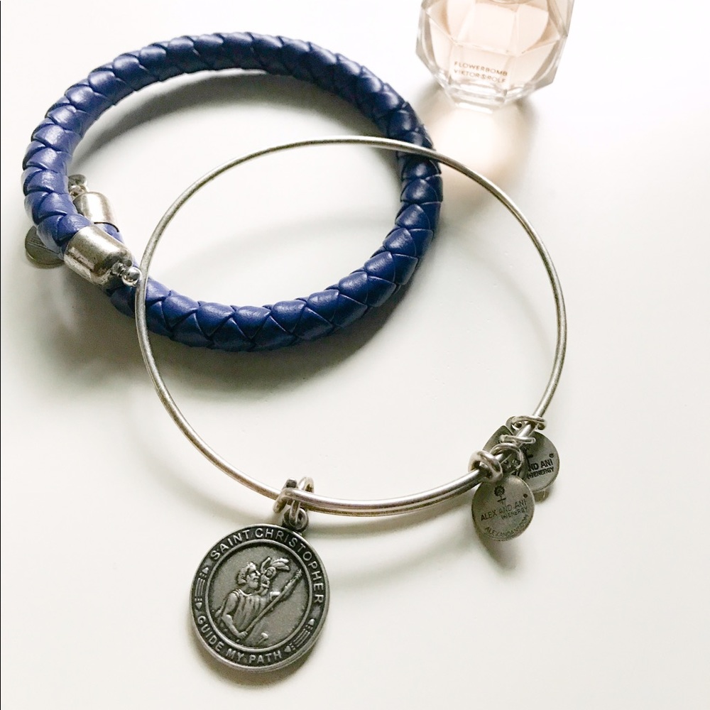 Alex & Ani Bundle✨