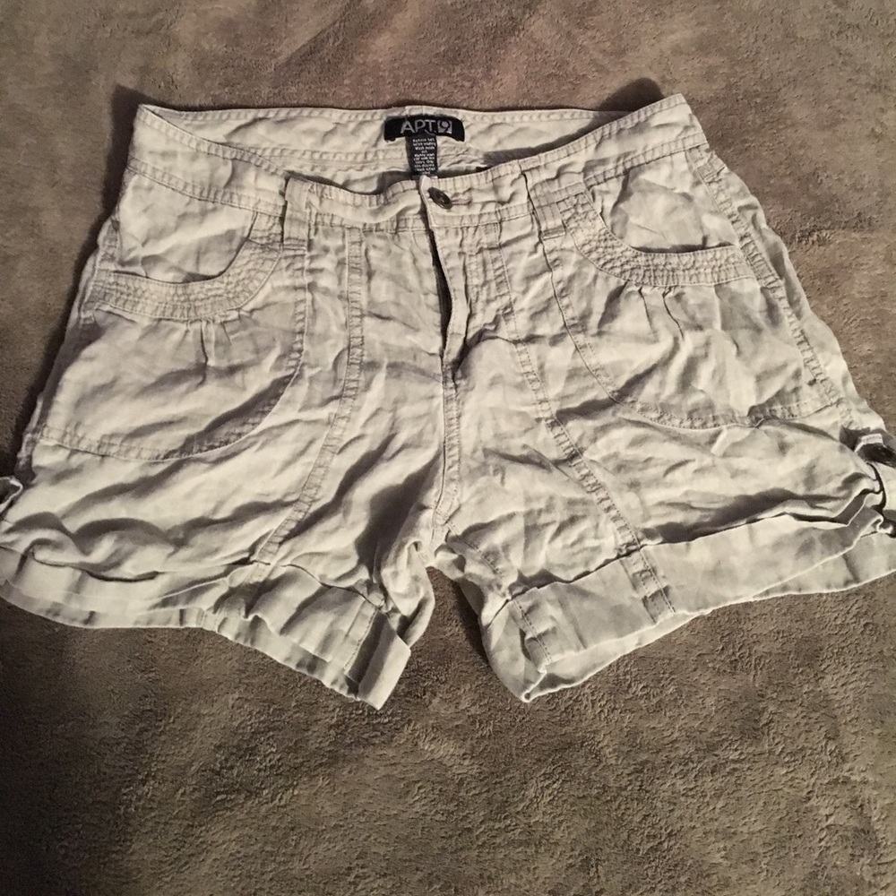 Linen shorts!