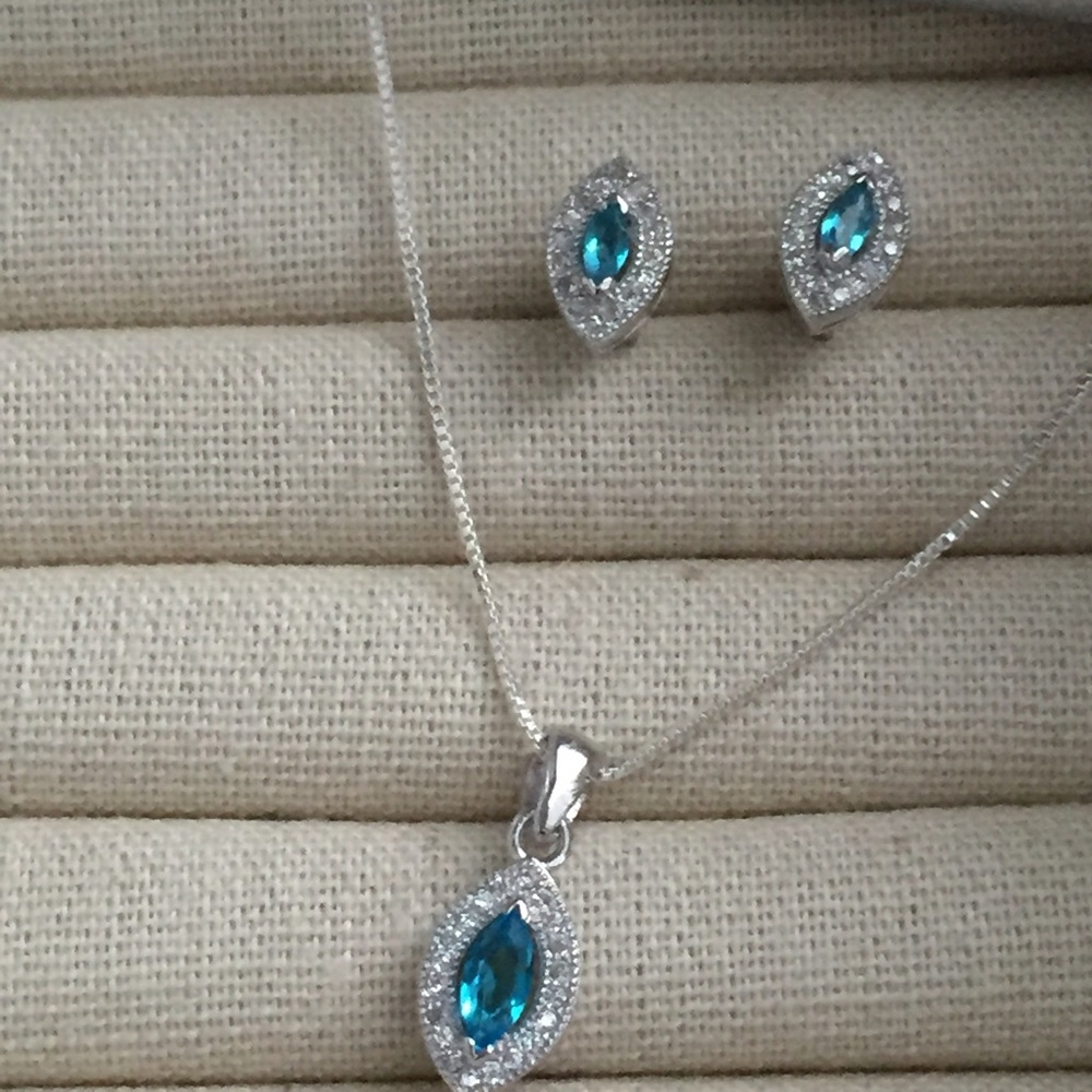Sterling Silver Aquamarine earring & necklace set