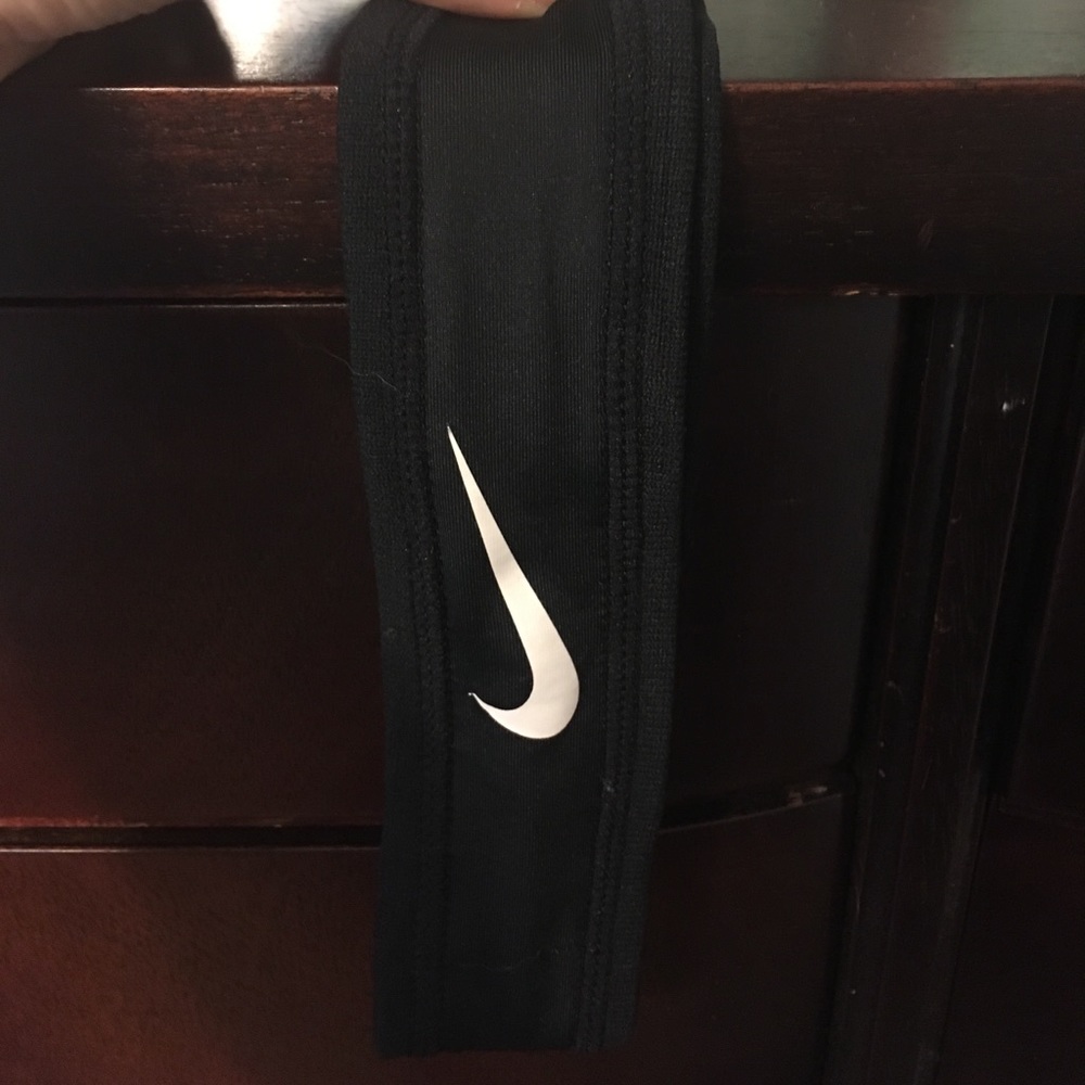 Nike head band