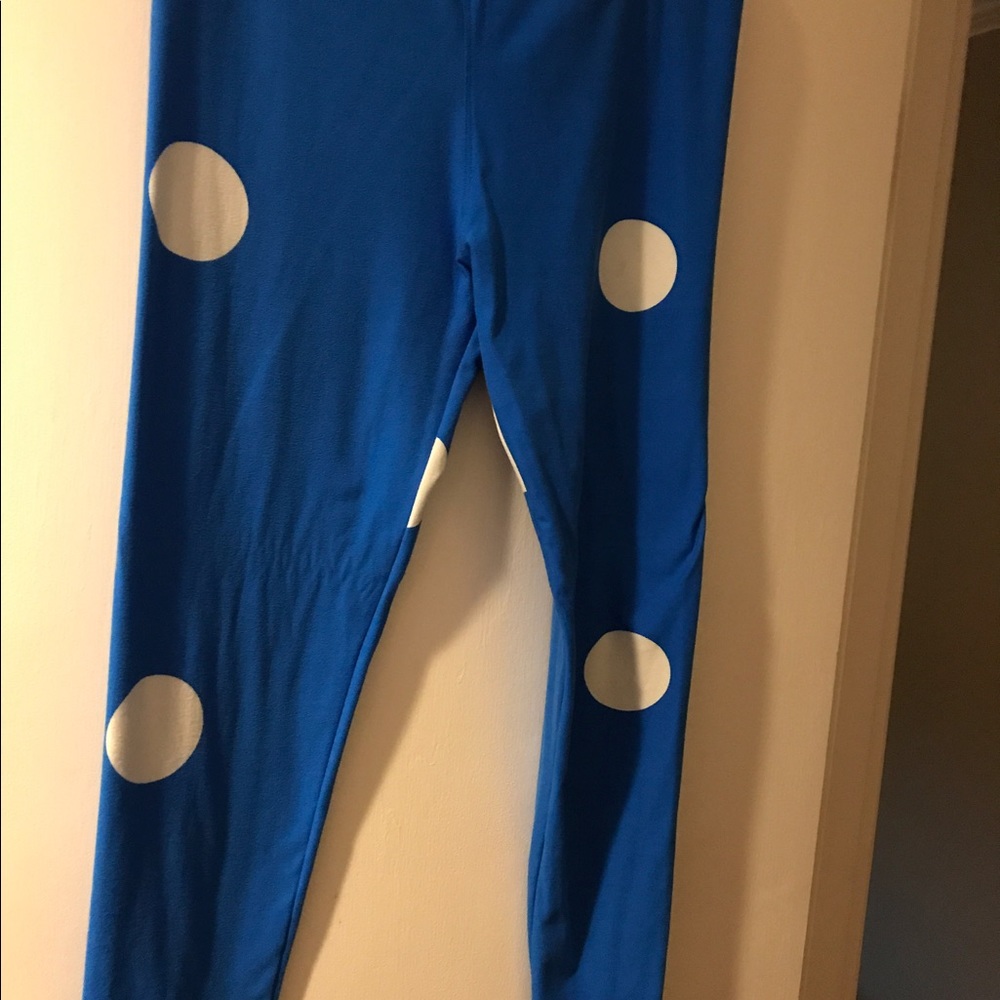 Lularoe TC leggings.