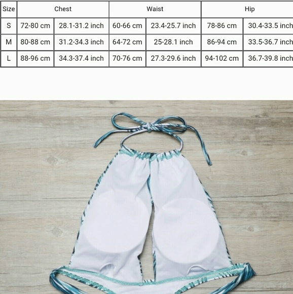 Tropical one piece - Picture 4 of 4