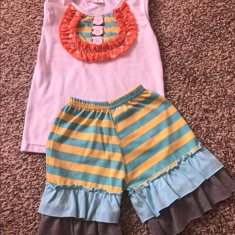 Ruffle short set