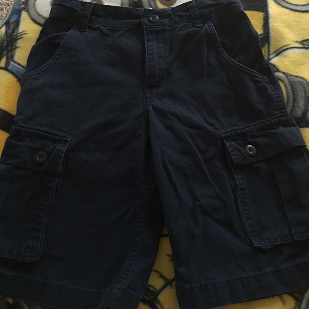 Old Navy blue cargo shorts