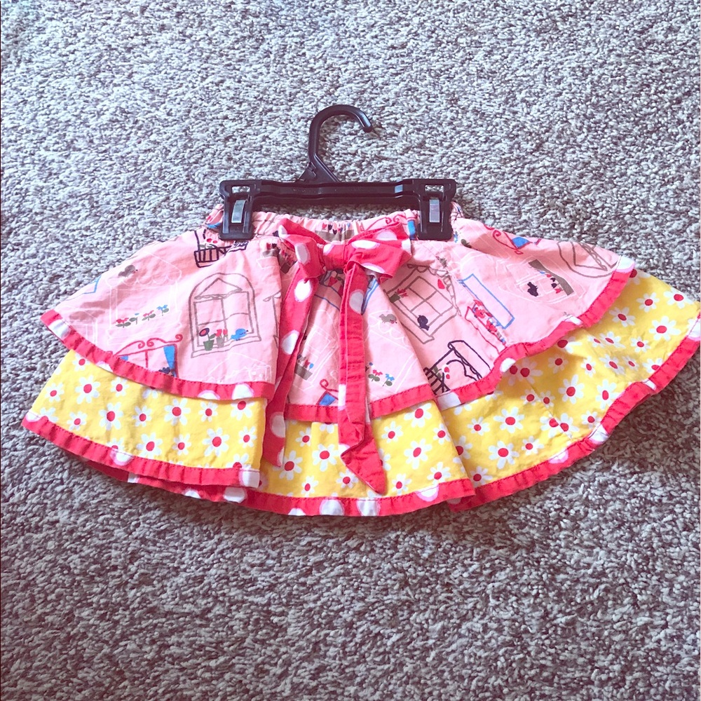 Ruffle skirt