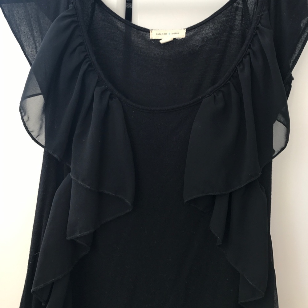Slice + Noise Ruffled Tank - Picture 3 of 4