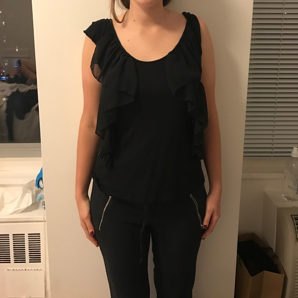 Slice + Noise Ruffled Tank