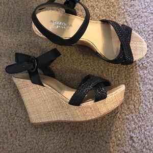 Summer wedges