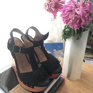 Platform wedge $10