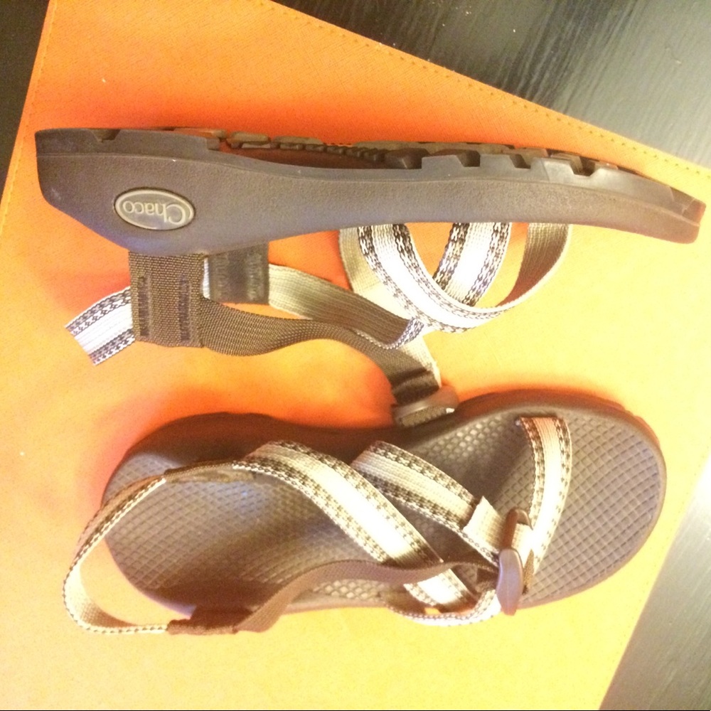 Chaos women's sandal size 7