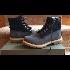 Women's Navy Timberland Boots