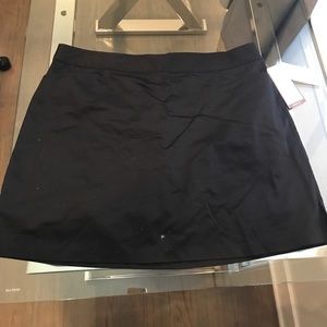 Black golf skort