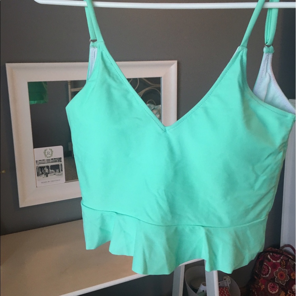 Kortni Jeane top