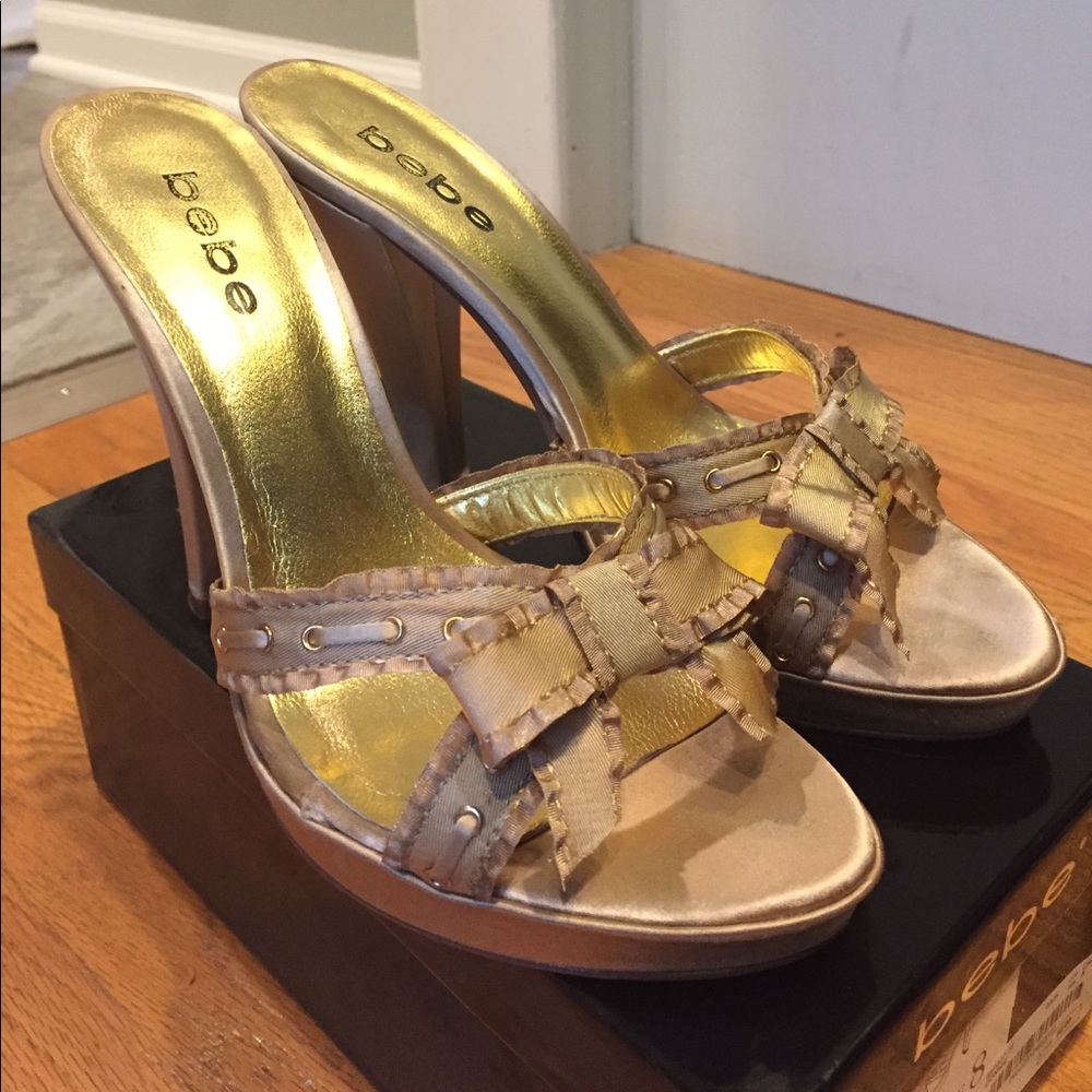 Bebe - Picture 2 of 3