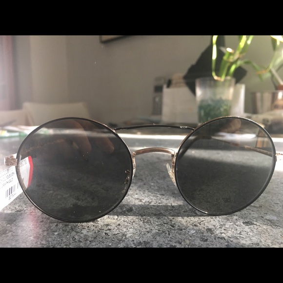 Oliver People's Nickol shades NWT - Picture 2 of 3