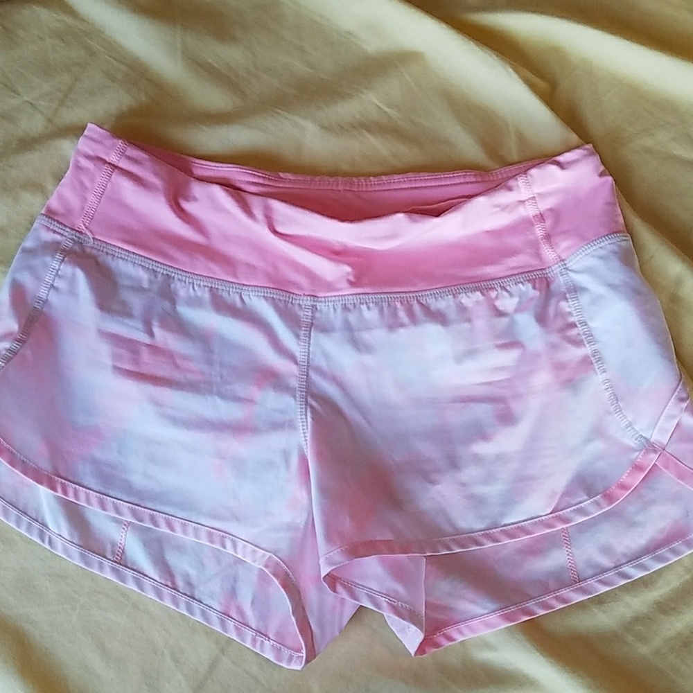 LULULEMON SPEED SHORTS