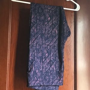 LuLaRoe Tall and Curvy Leggings New (no tag)
