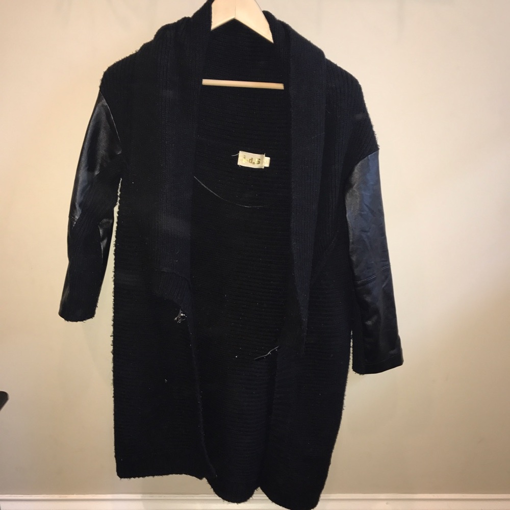 SWEATER WITH LEATHER ARMS
