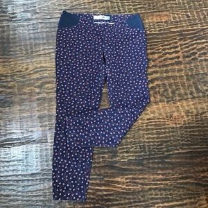 Old Navy Maternity pixie pant
