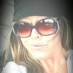 Meet your Posher, Tarah