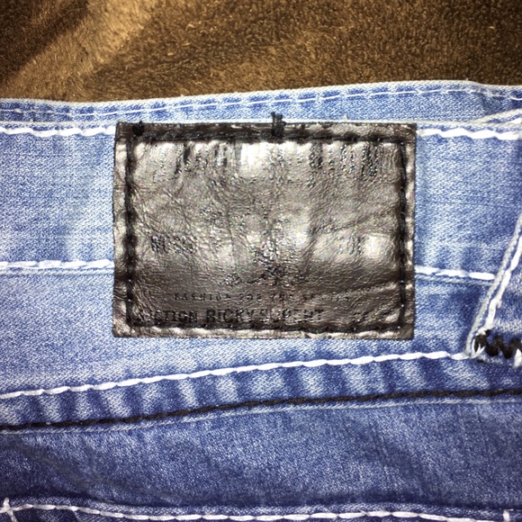 TrueReligion BrandJeans® - Picture 4 of 4