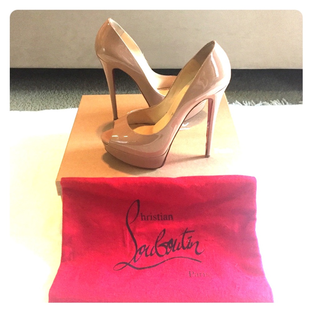 Christian Louboutin Lady Peep