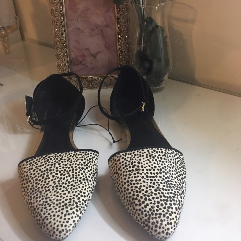 Banana Republic flats