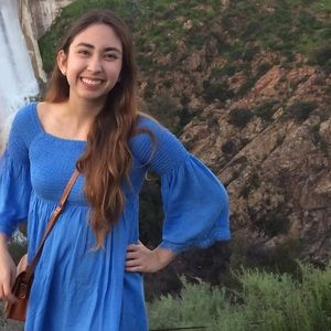 Meet your Posher, Kassandra