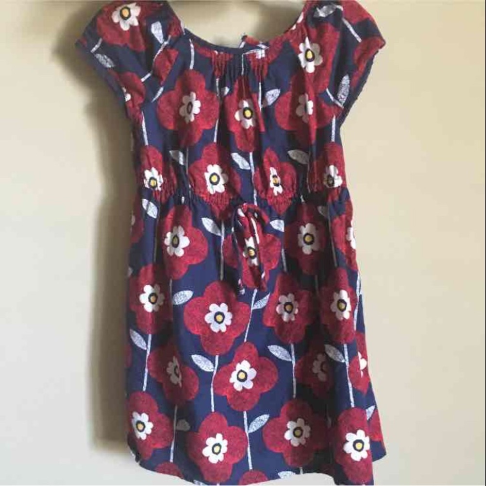 🎀Old Navy Girl's Flower Dress size 5T🎀