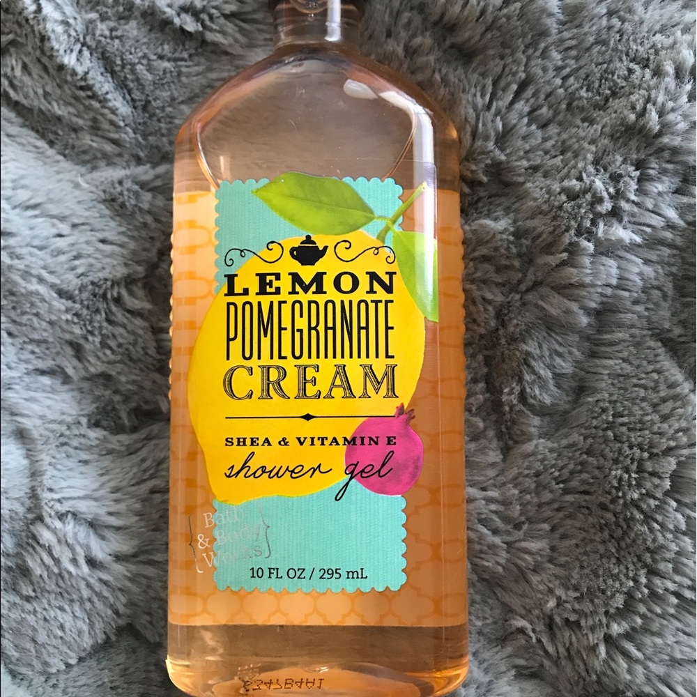Bath and body lemon pomegranate cream shower gel
