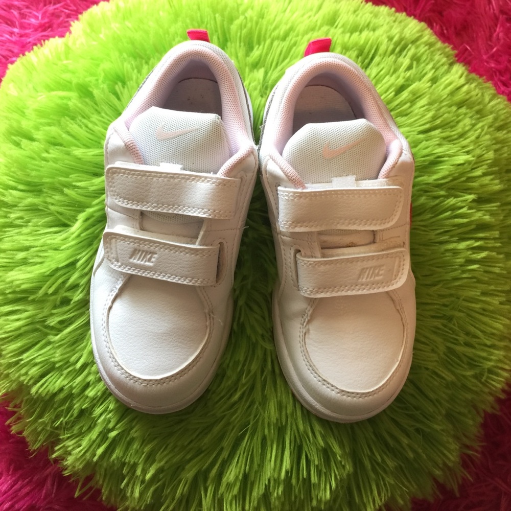 🍭SALE TODAY ONLY🍭Nike Sneakers