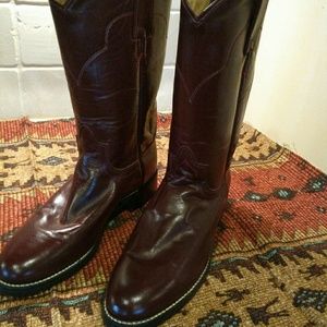 Ladies Tony Lama burgundy roper style cowboy boots