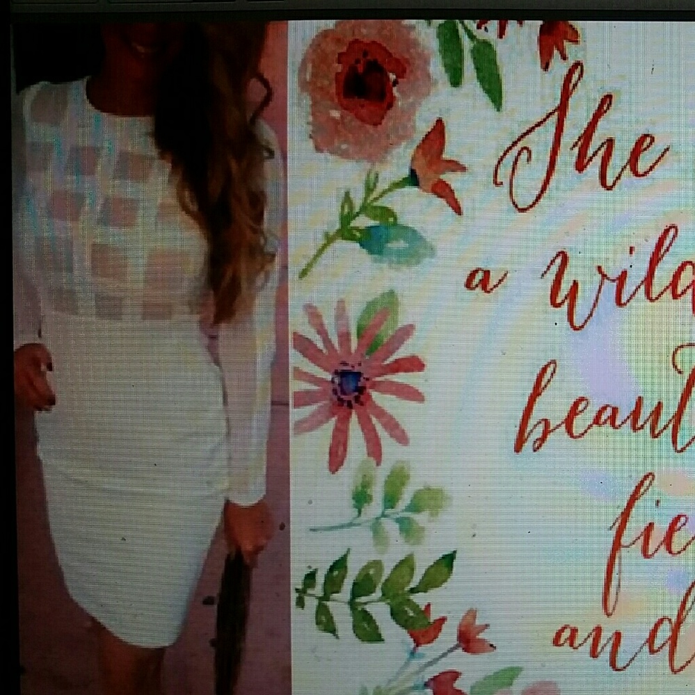 Cream-colored form-fitting dress