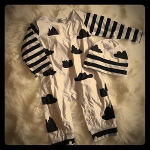 White and Black long sleeve onesie with Beanie
