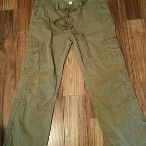 American Eagle size 12 cargo